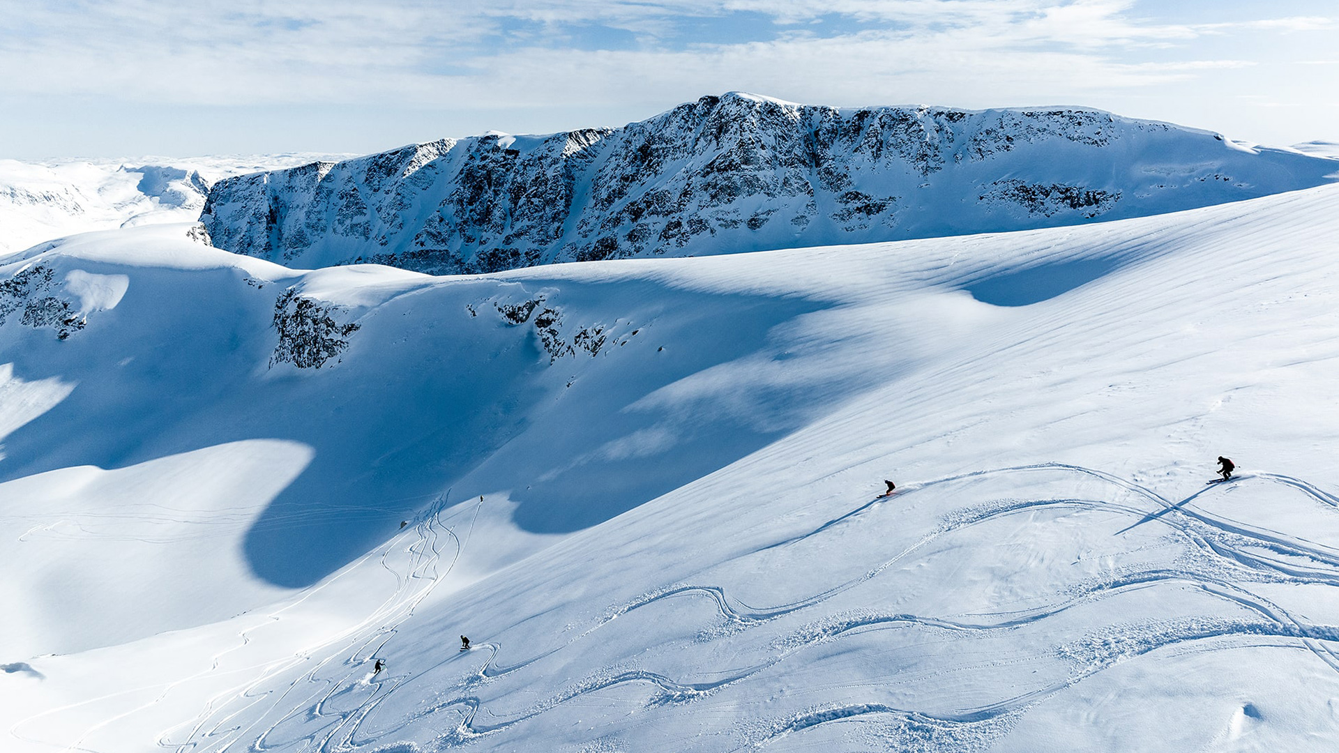 New! Experience Next Level Heli Skiing in Greenland with Bode Miller and Chris Davenport April 24-May 1, 2023 Aboard Nansen Explorer