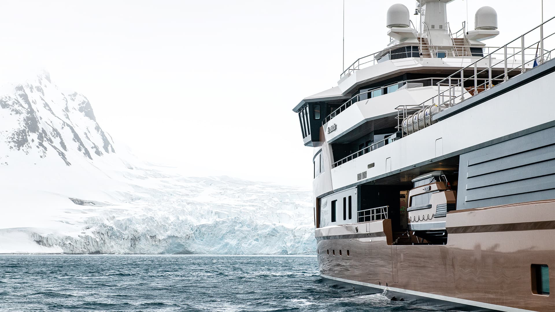 expedition yachts international