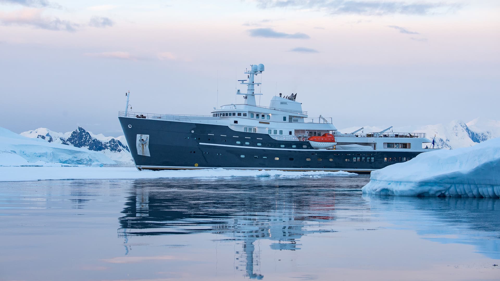 Justin Hofman Legend