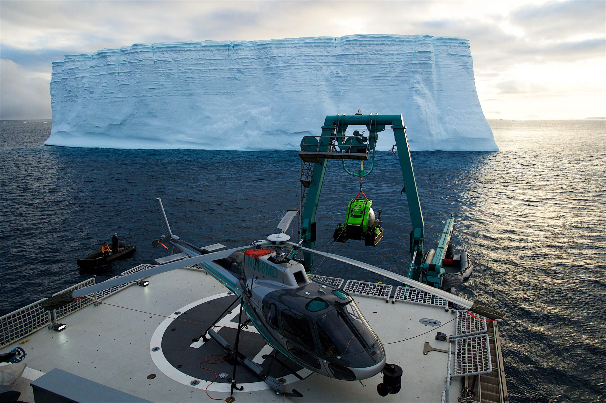 Antarctica Peninsula | EYOS Expeditions
